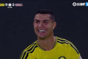 [进球视频] 连入三球！C罗推射破门上演帽子戏法！全场Siuuu激情庆祝！