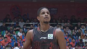 [咪咕全场集锦]🏀王岚嵚连中8球终结比赛 山东力克广东 博日奇27+11 杨溢13+6